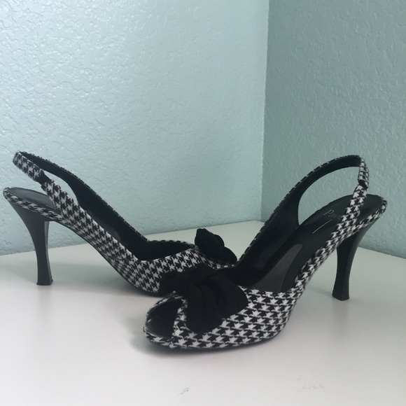 Paolo Shoes - Paolo houndstooth slingback heels